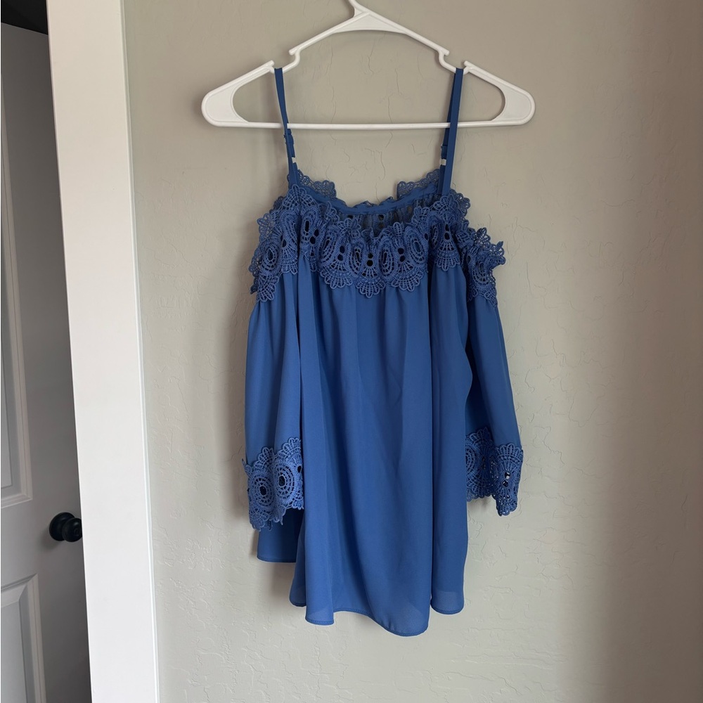 IZ Byer Blue Off-Shoulder Lace Blouse